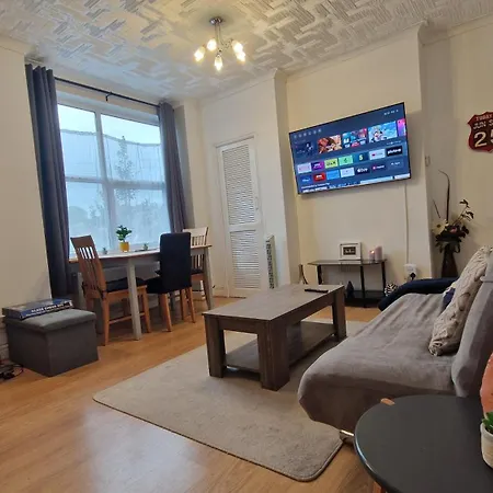 Cosy 1 Bed Apartment In Lincoln Exterior photo